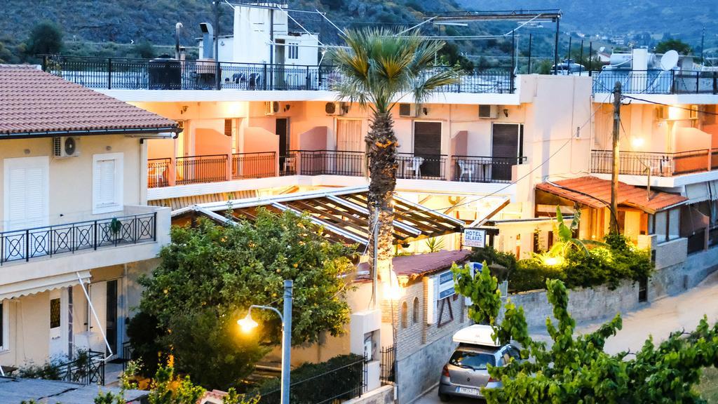 Hotel Galaxias Agioi Pandes Bagian luar foto